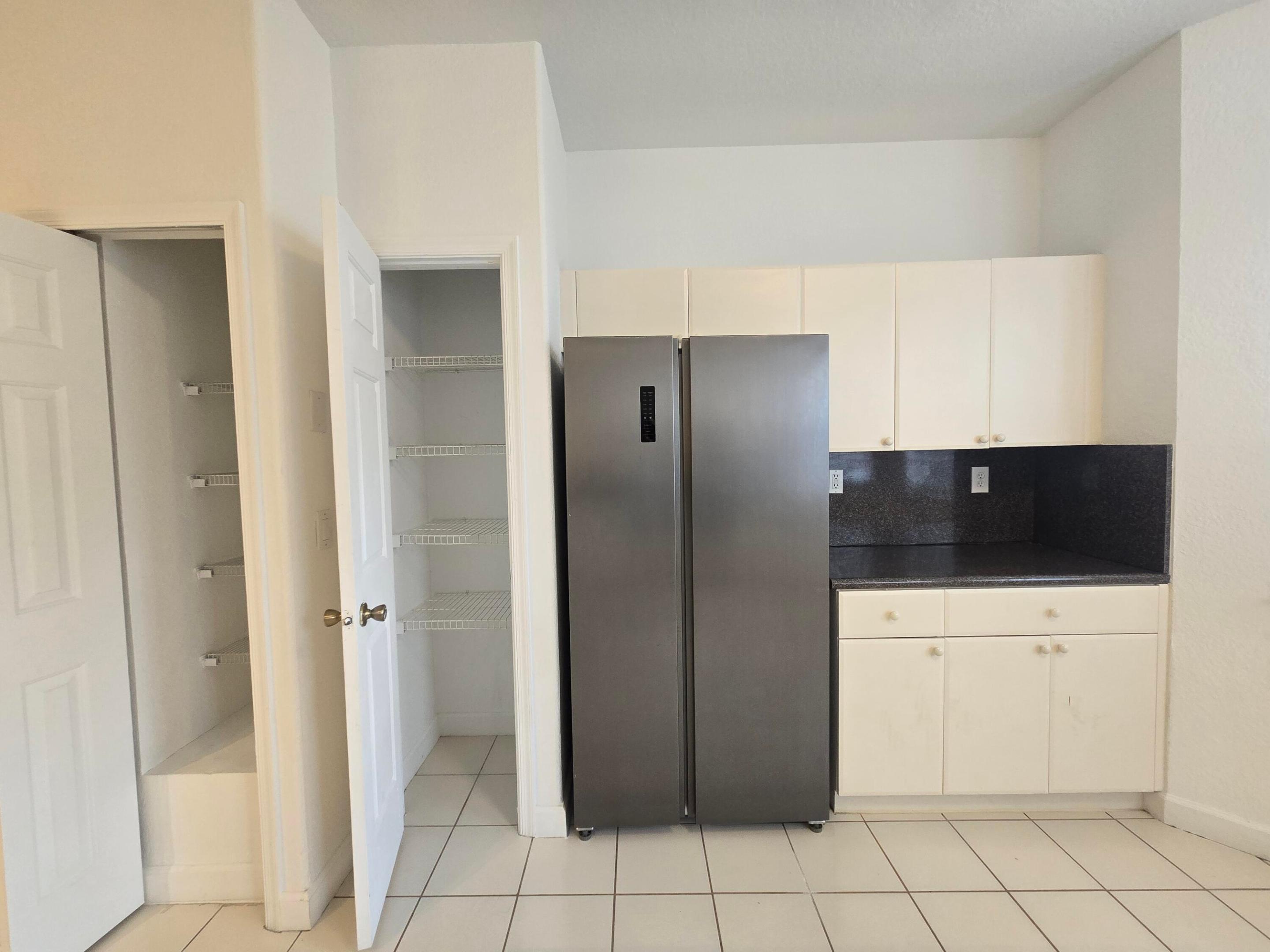 SHOMA - Residential Lease