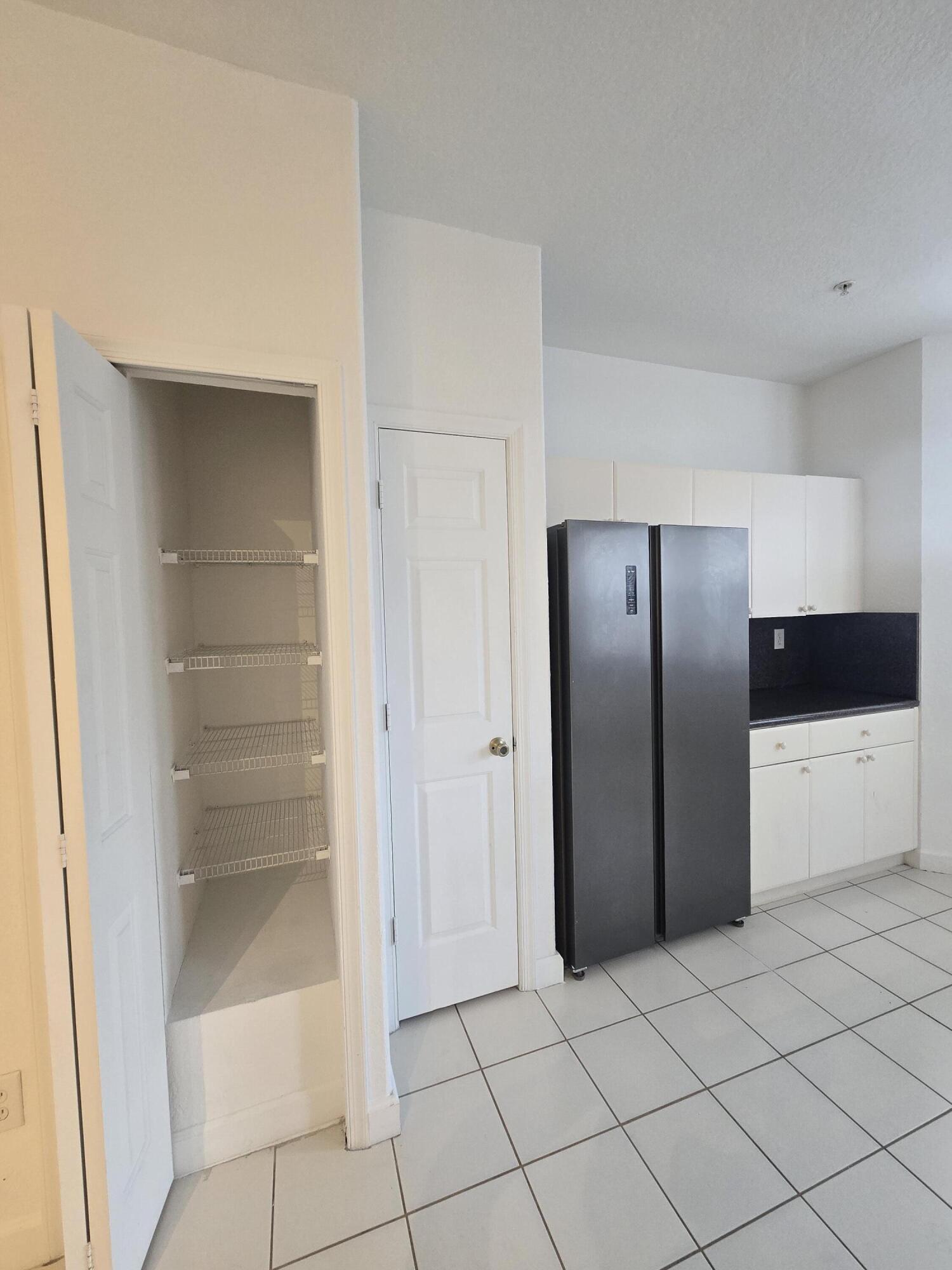 SHOMA - Residential Lease