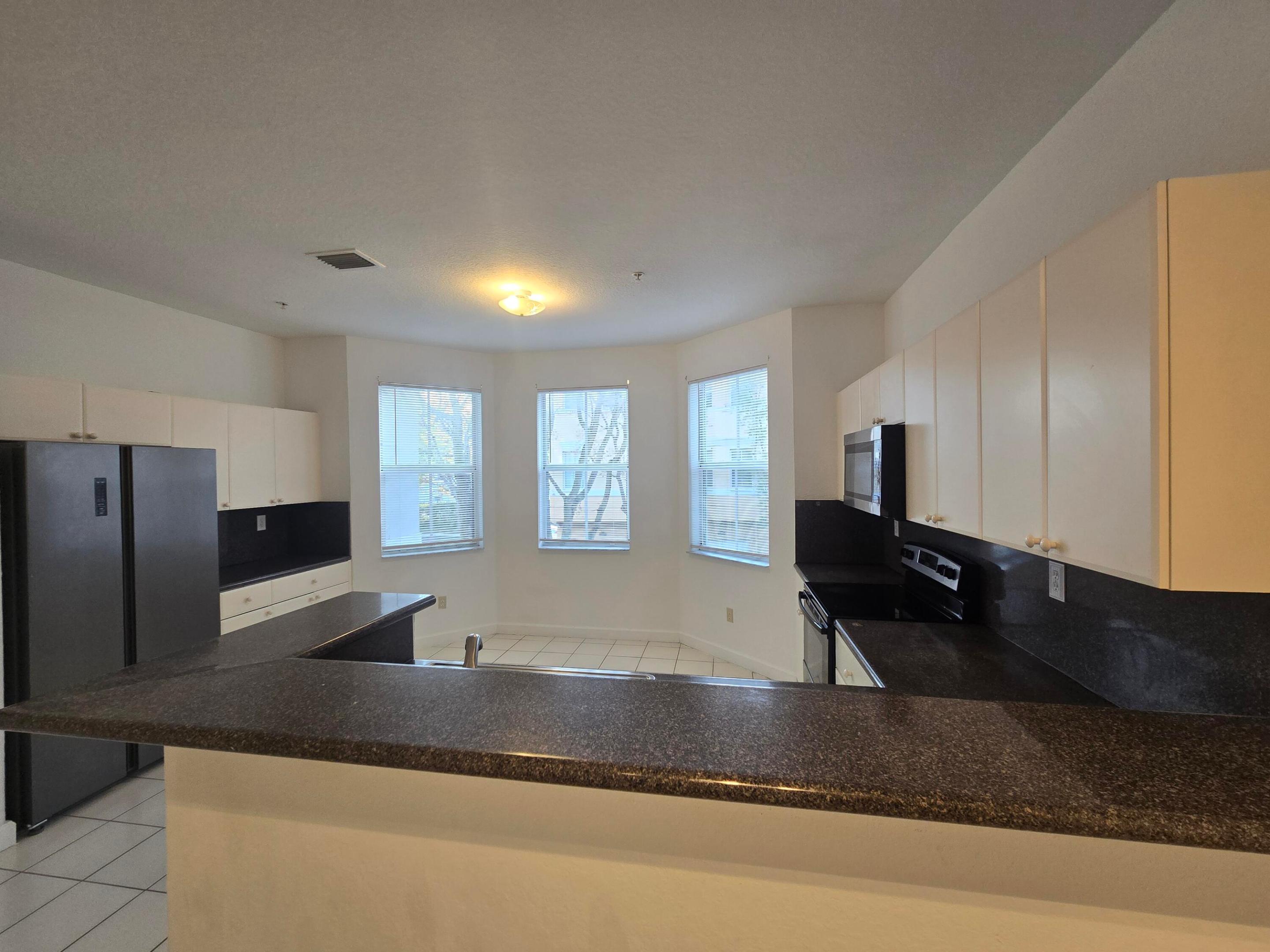 SHOMA - Residential Lease