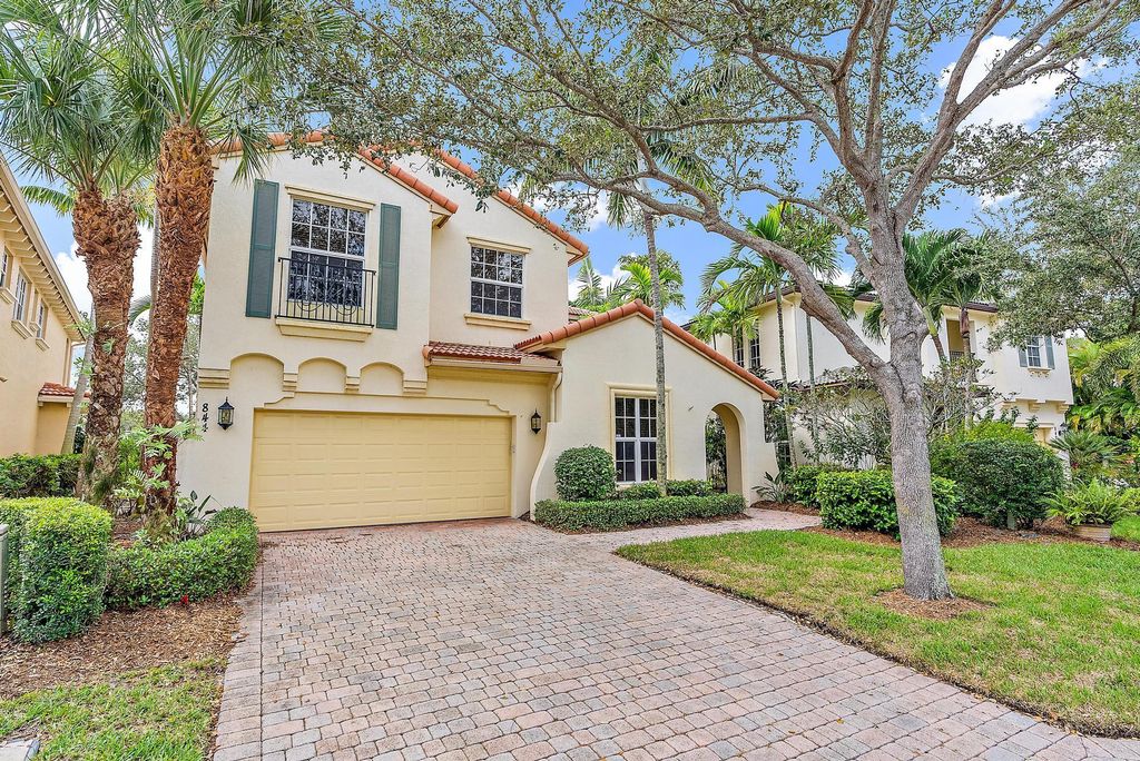 Photo of 844 Madison Court, Palm Beach Gardens, FL 33410 (MLS # R10929925)