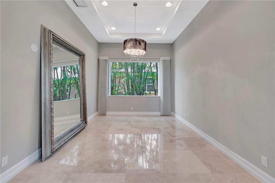 Heron Bay East 169-105 B - Residential