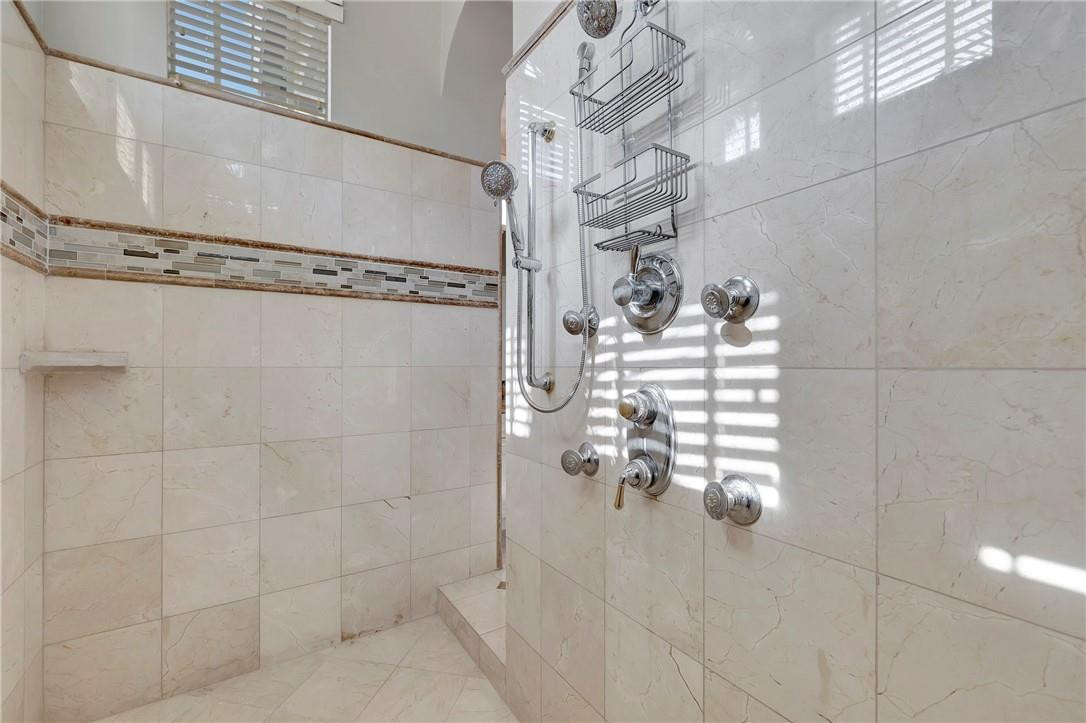 Heron Bay East 169-105 B - Residential