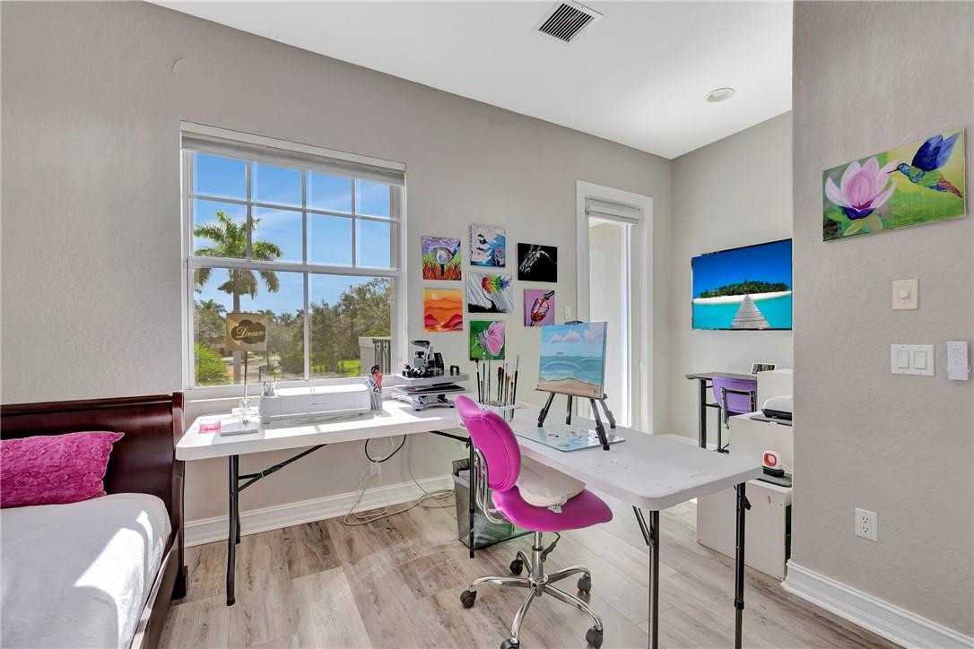 Heron Bay East 169-105 B - Residential