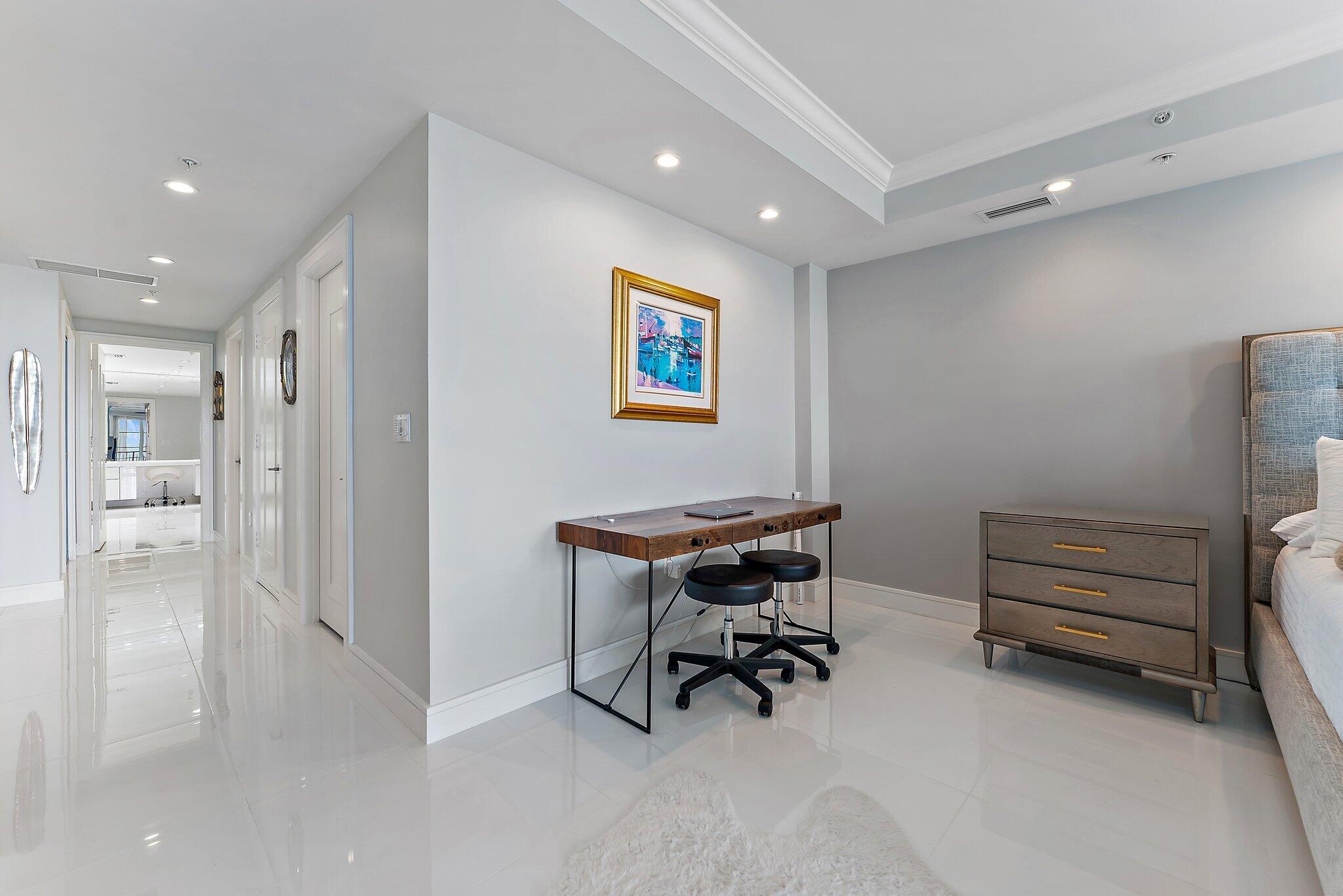 DOLCE VITA CONDO - Residential