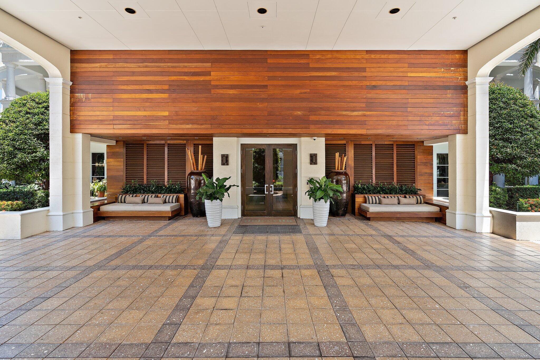 DOLCE VITA CONDO - Residential