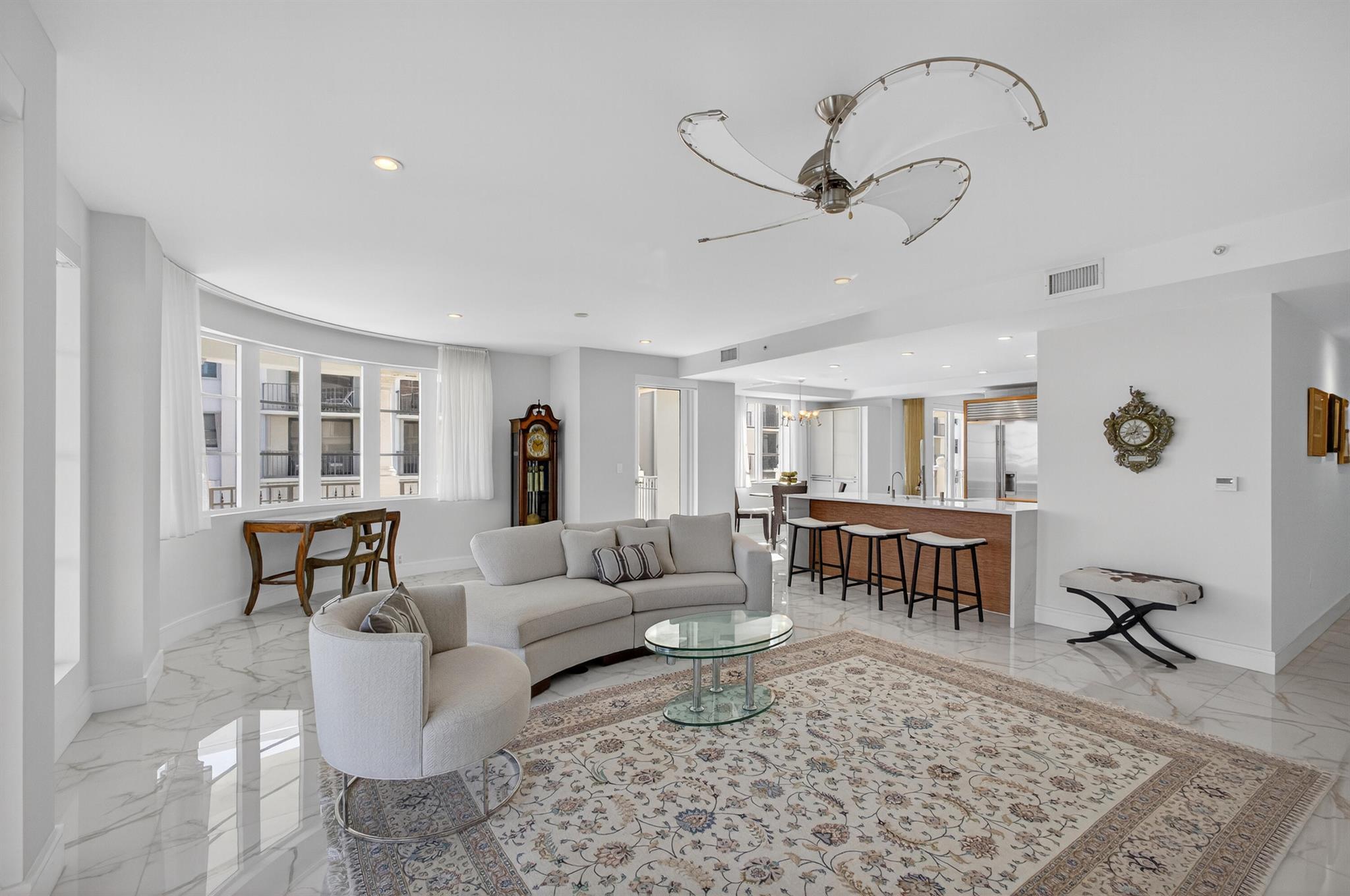 DOLCE VITA CONDO - Residential