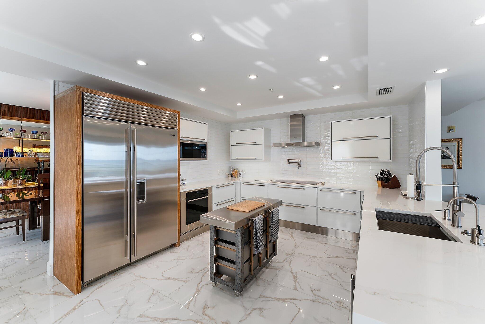 DOLCE VITA CONDO - Residential