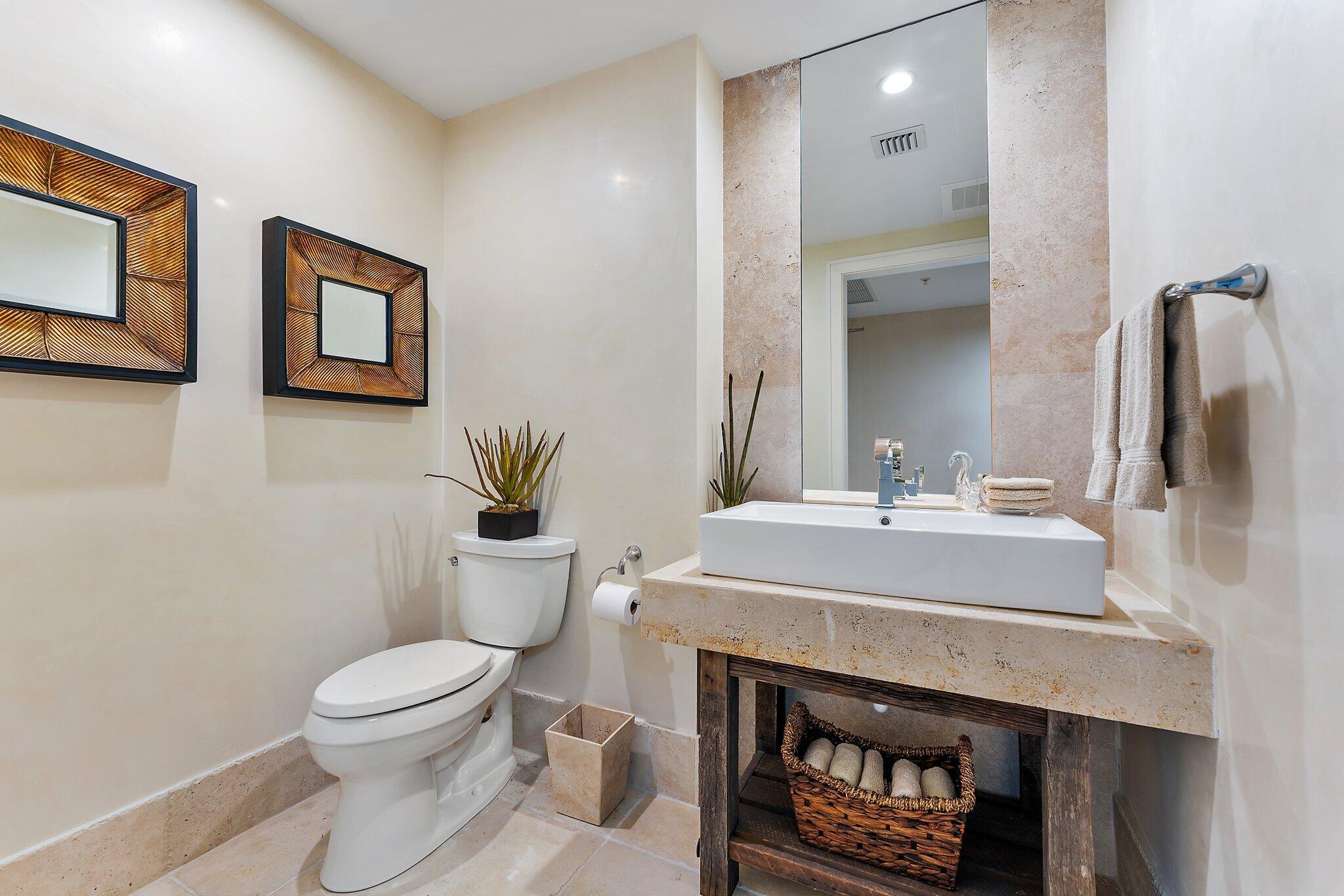 DOLCE VITA CONDO - Residential