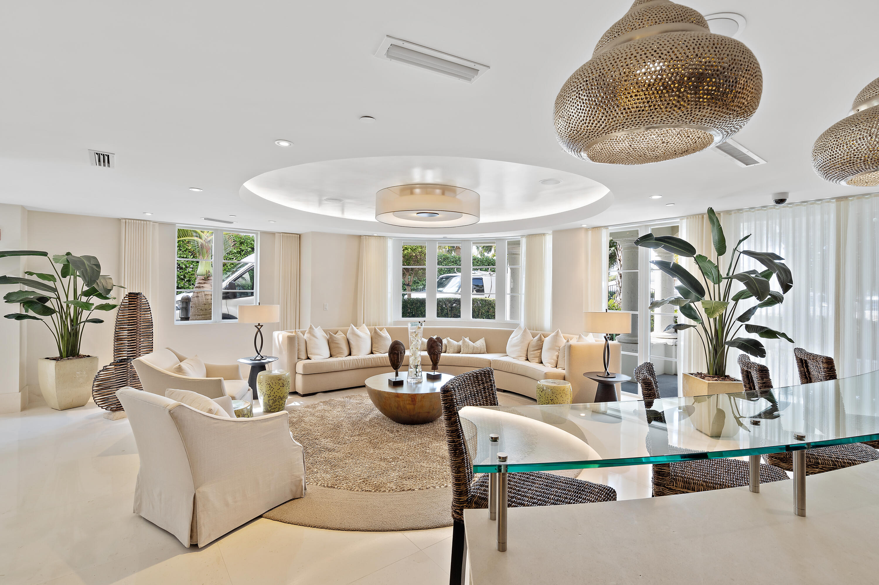 DOLCE VITA CONDO - Residential