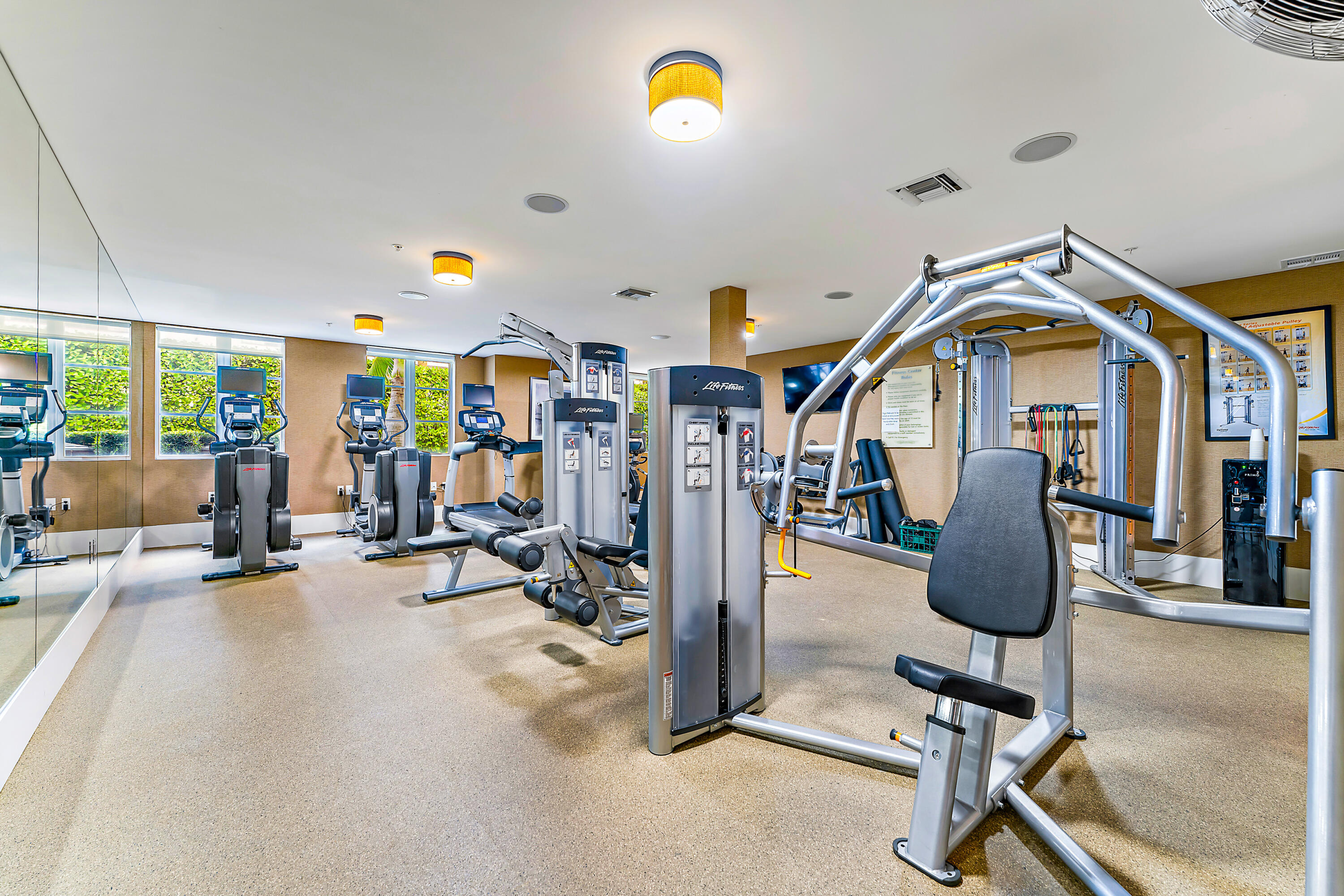 DOLCE VITA CONDO - Residential