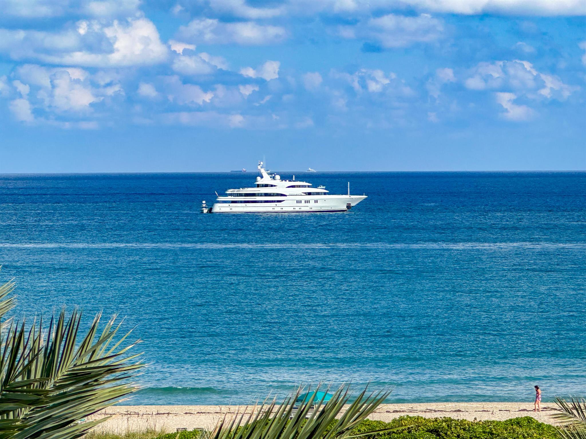 DOLCE VITA CONDO - Residential