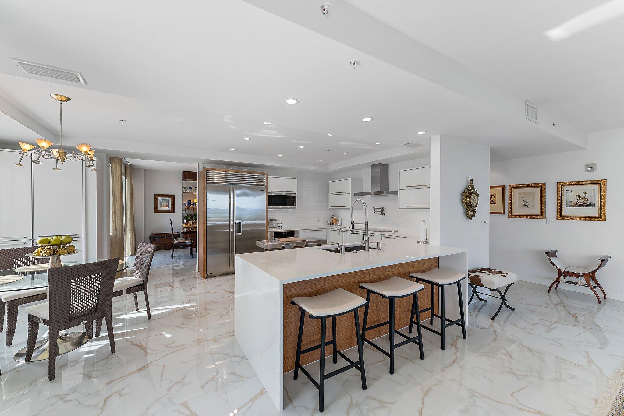 DOLCE VITA CONDO - Residential