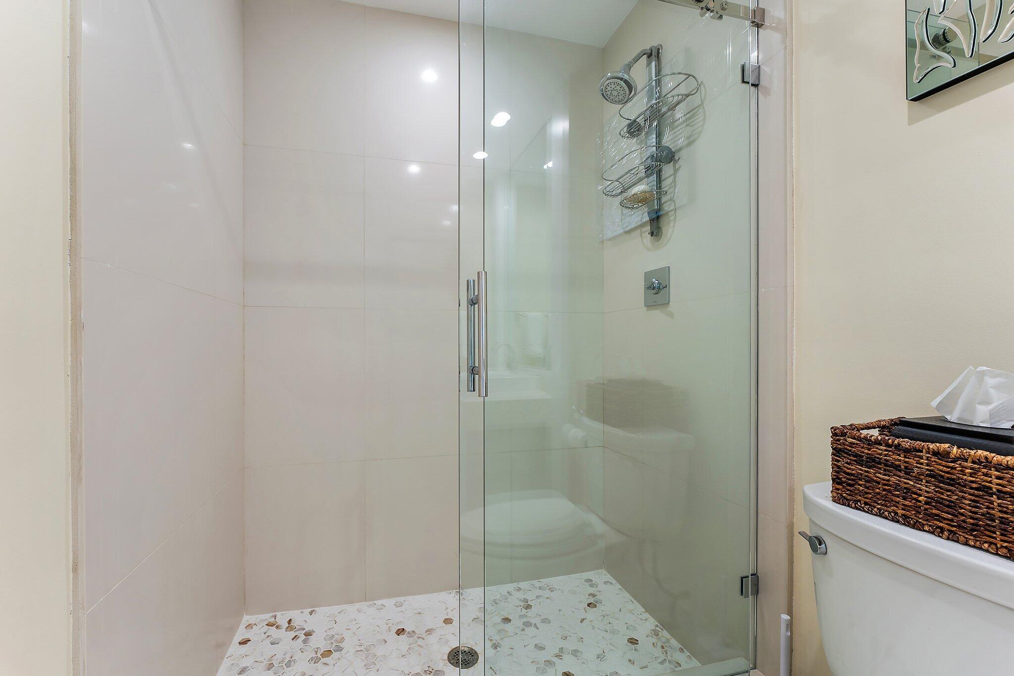 DOLCE VITA CONDO - Residential