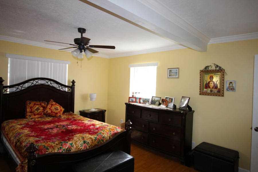 SOUTH DANIA HEIGHTS AMEN - Residential