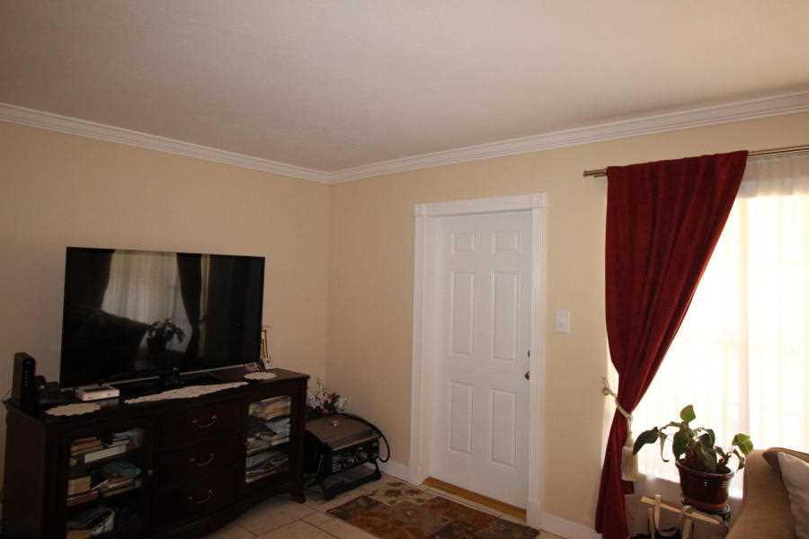 SOUTH DANIA HEIGHTS AMEN - Residential