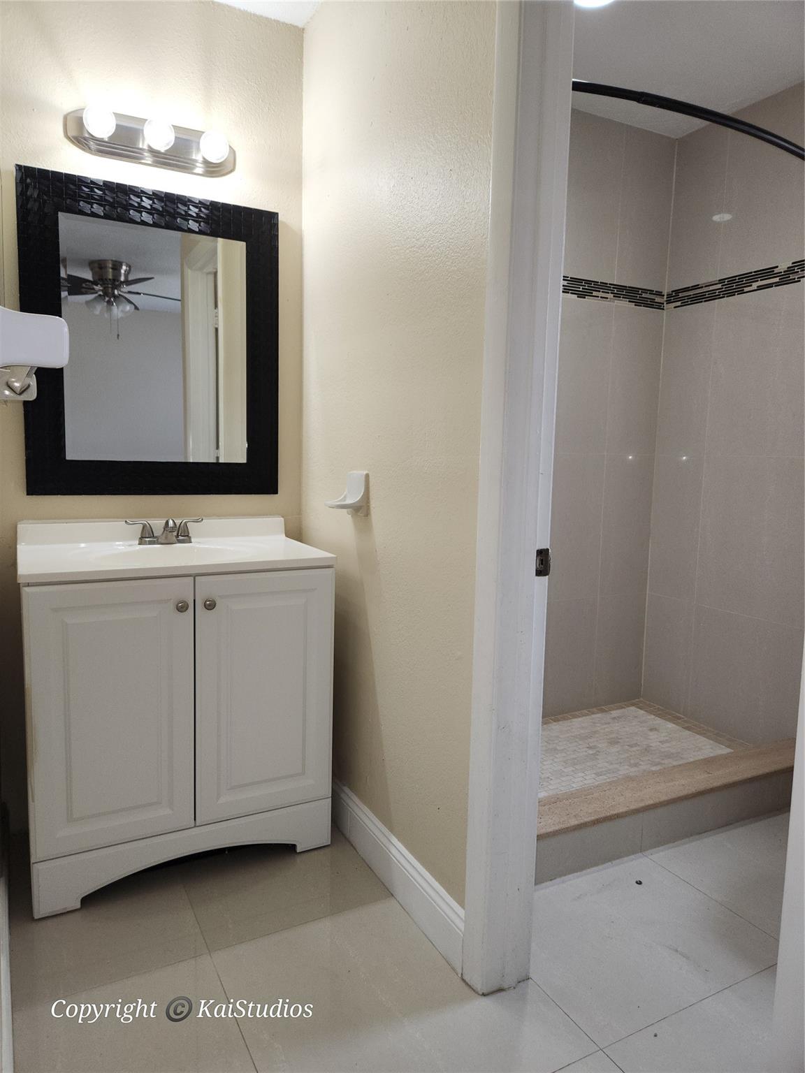 Coral Spgs Estate Twnhms - Residential Lease