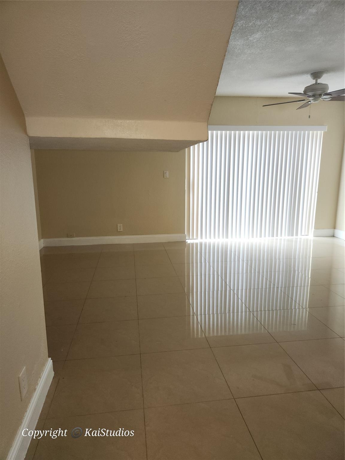 Coral Spgs Estate Twnhms - Residential Lease