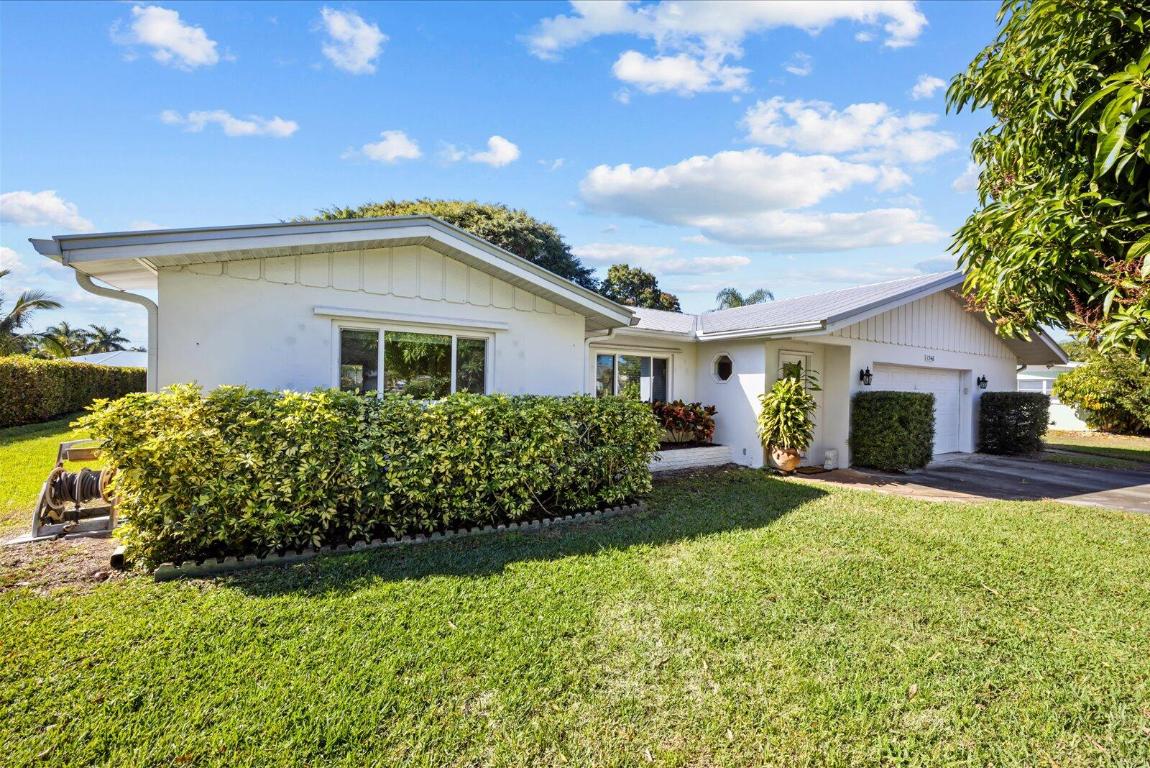 NORTH RIVER SHORES - Residential