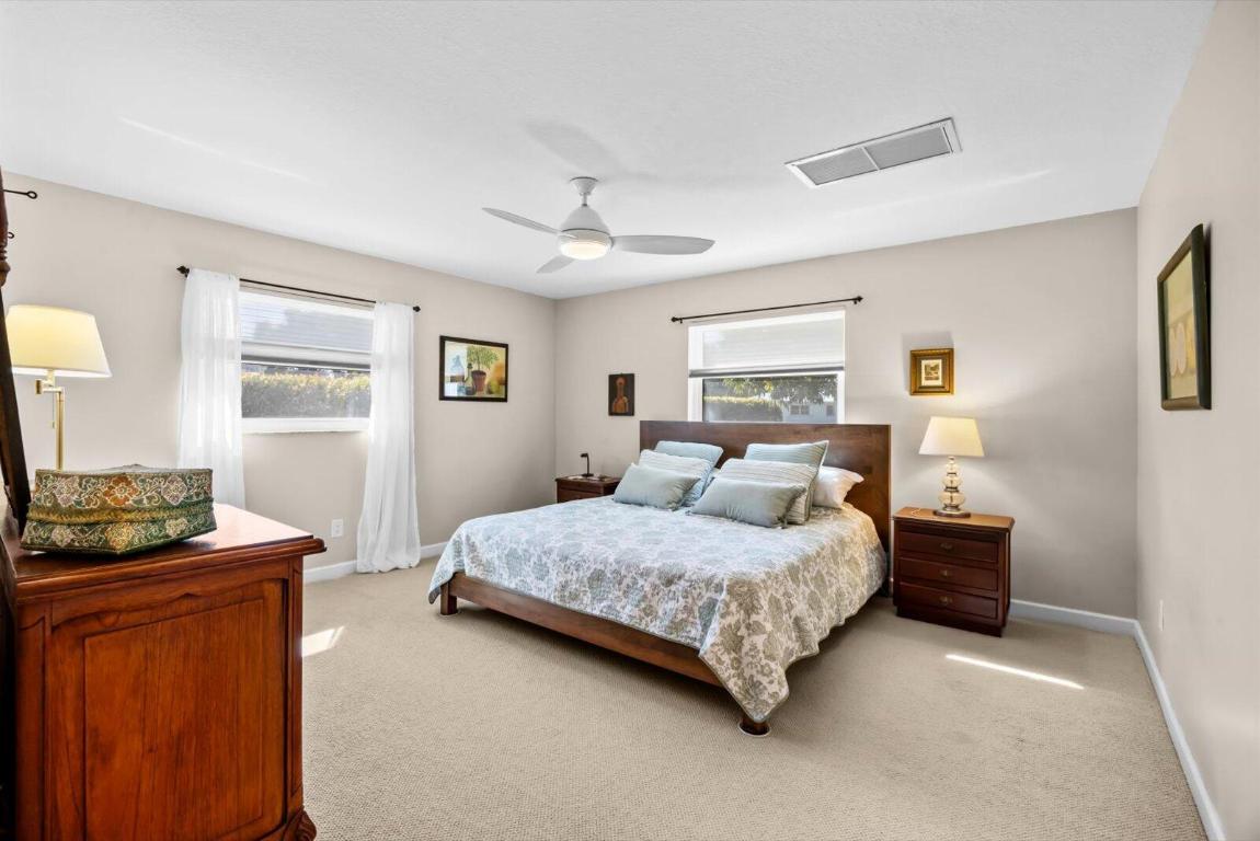 NORTH RIVER SHORES - Residential