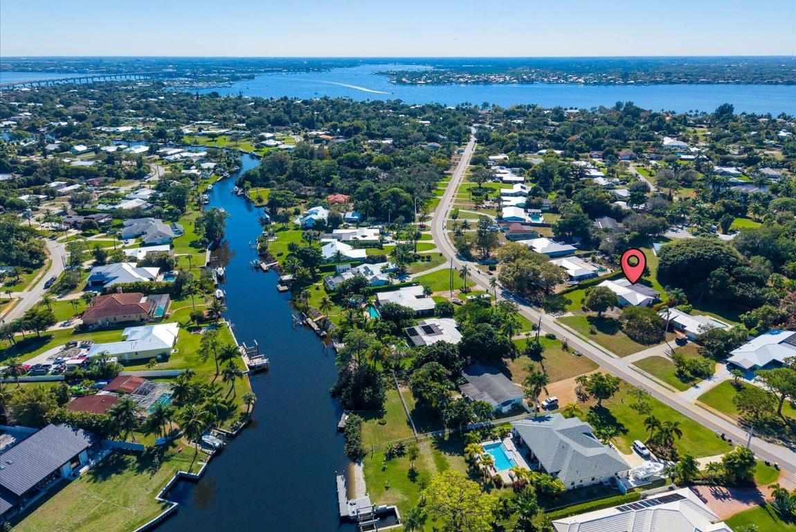 NORTH RIVER SHORES - Residential