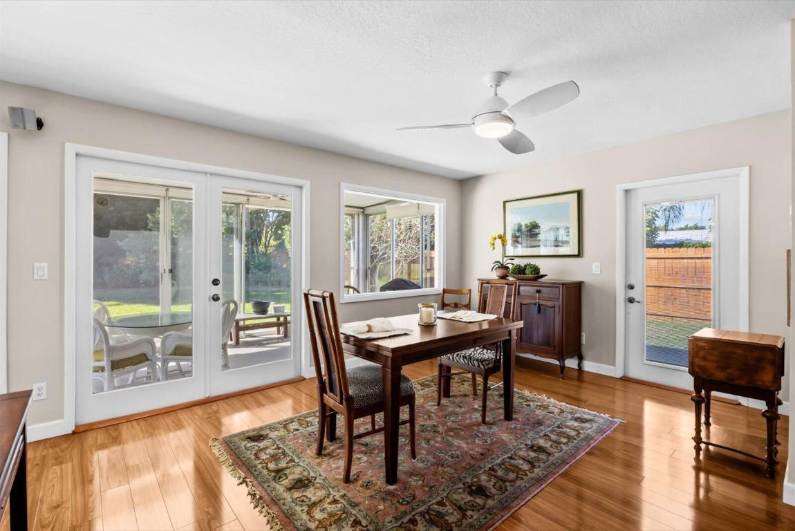 NORTH RIVER SHORES - Residential