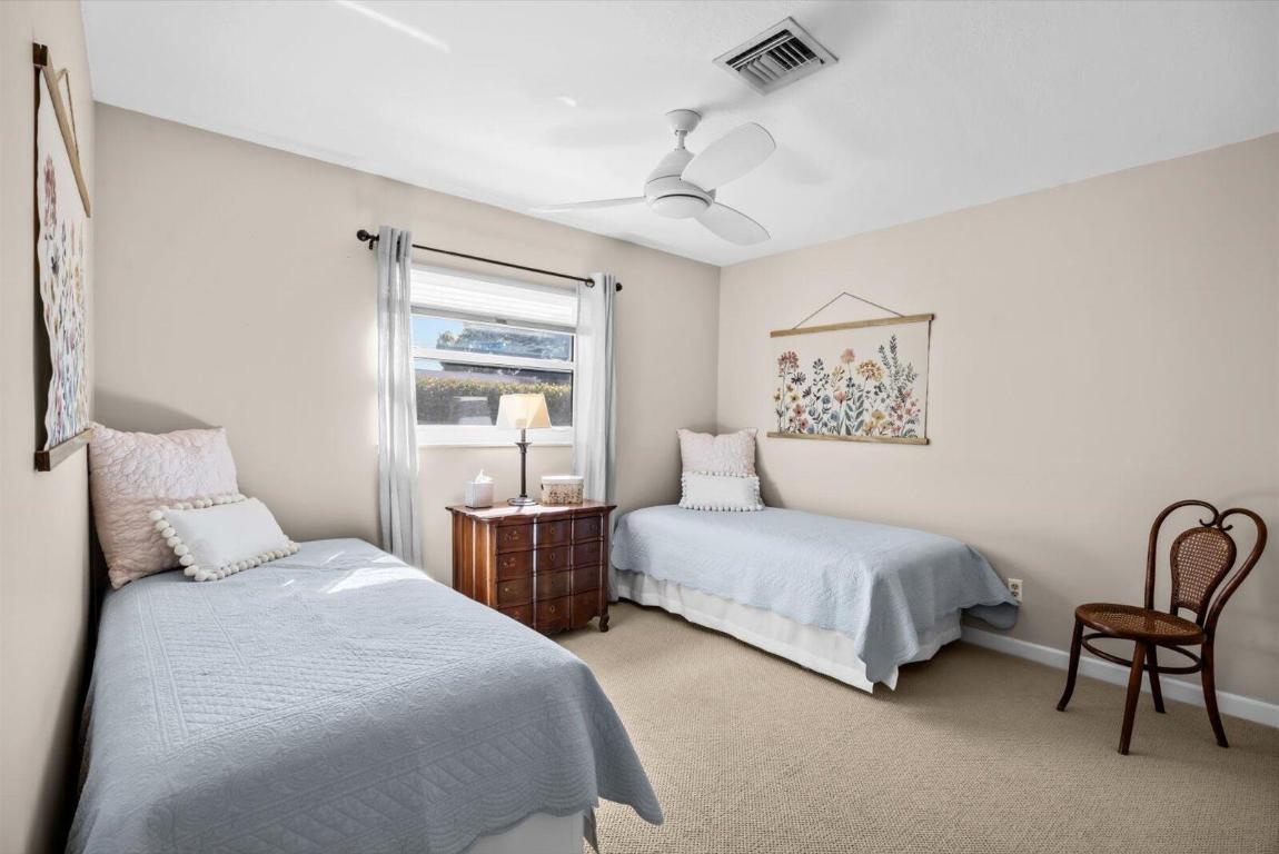 NORTH RIVER SHORES - Residential