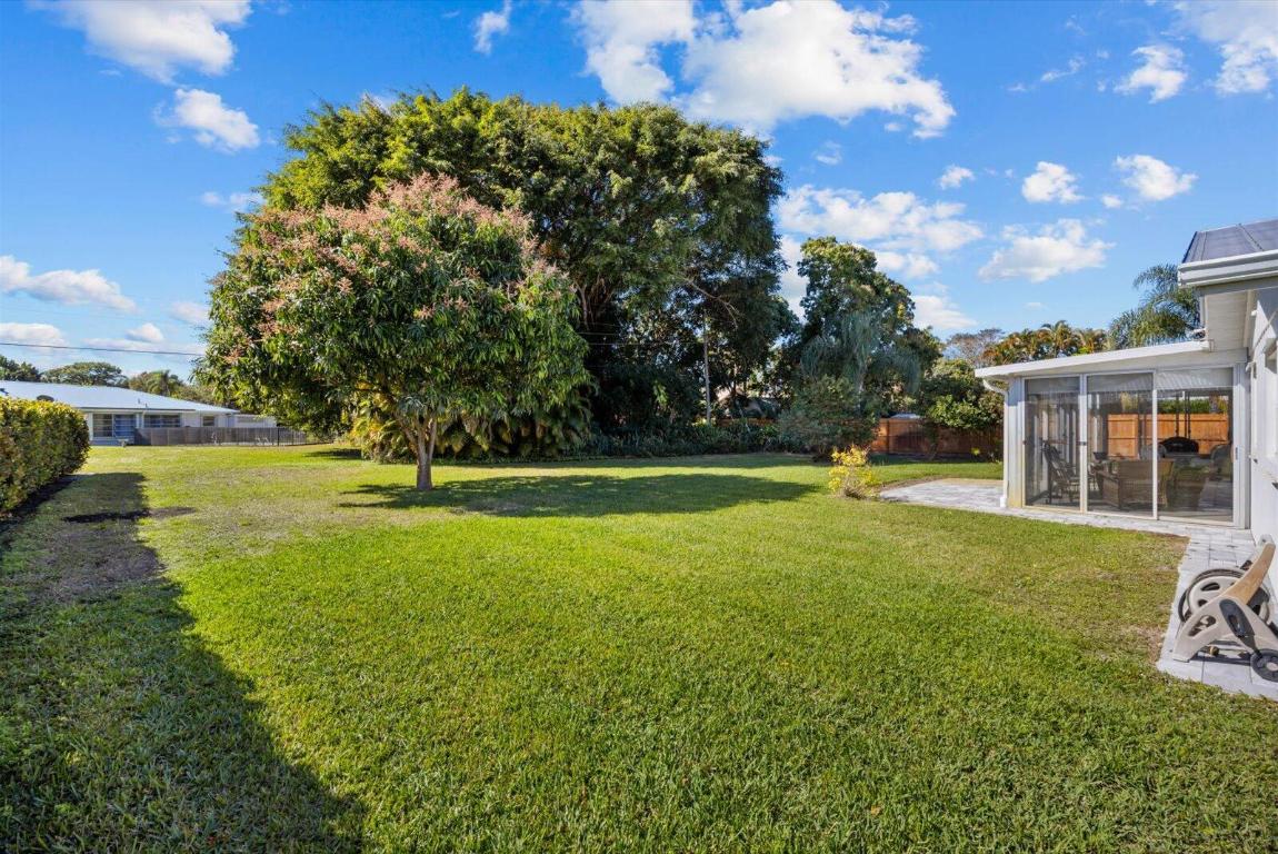 NORTH RIVER SHORES - Residential