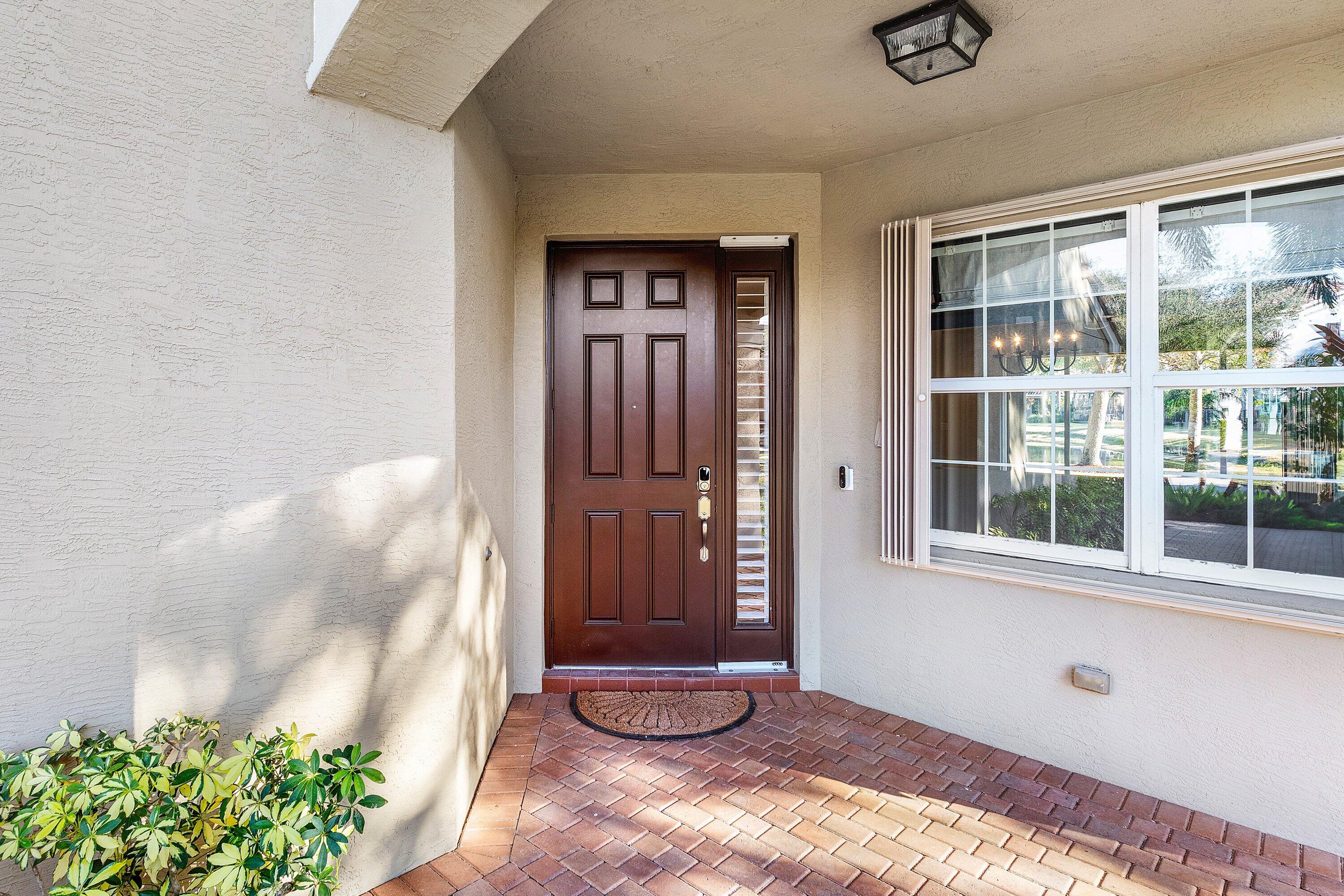 8316 Calabria Lakes Drive