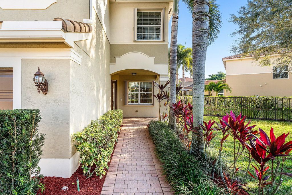 Photo of 8316 Calabria Lakes Drive, Boynton Beach, FL 33473 (MLS # R11162875)