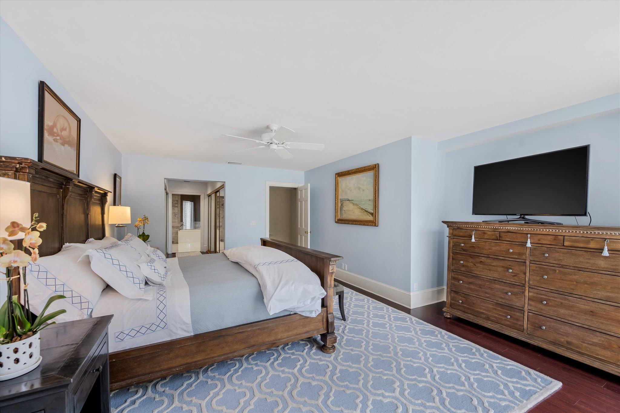 WINDSOR WAY 1 - Residential