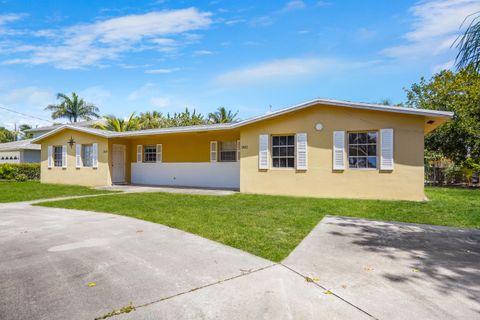 A home in Palm Beach Gardens