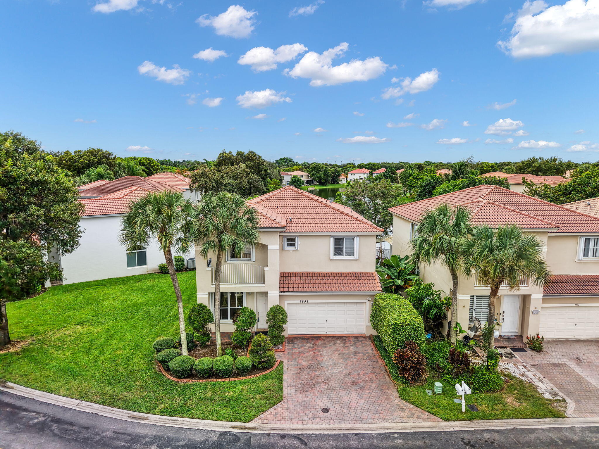 7652 NW 23RD Street
