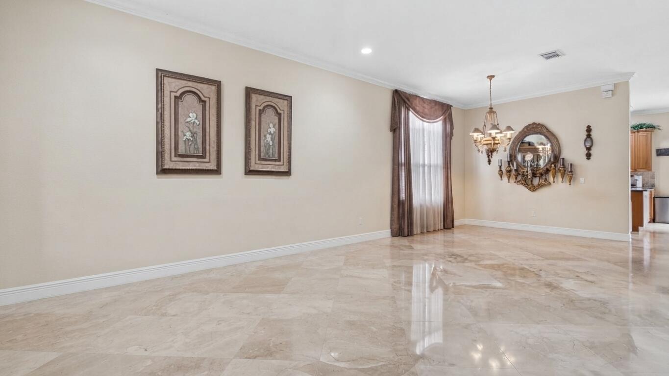 7652 NW 23RD Street