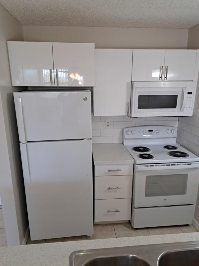 Coral Springs Tower Club II - Residential Lease
