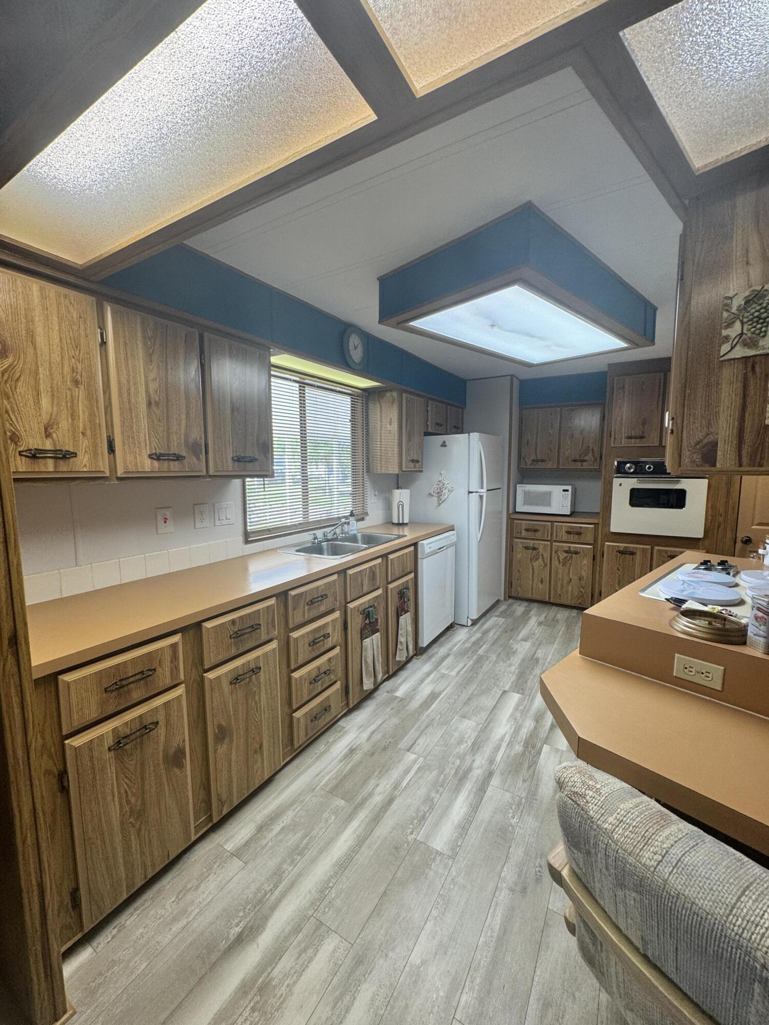 Spanish Lakes Country Club Village - Residential