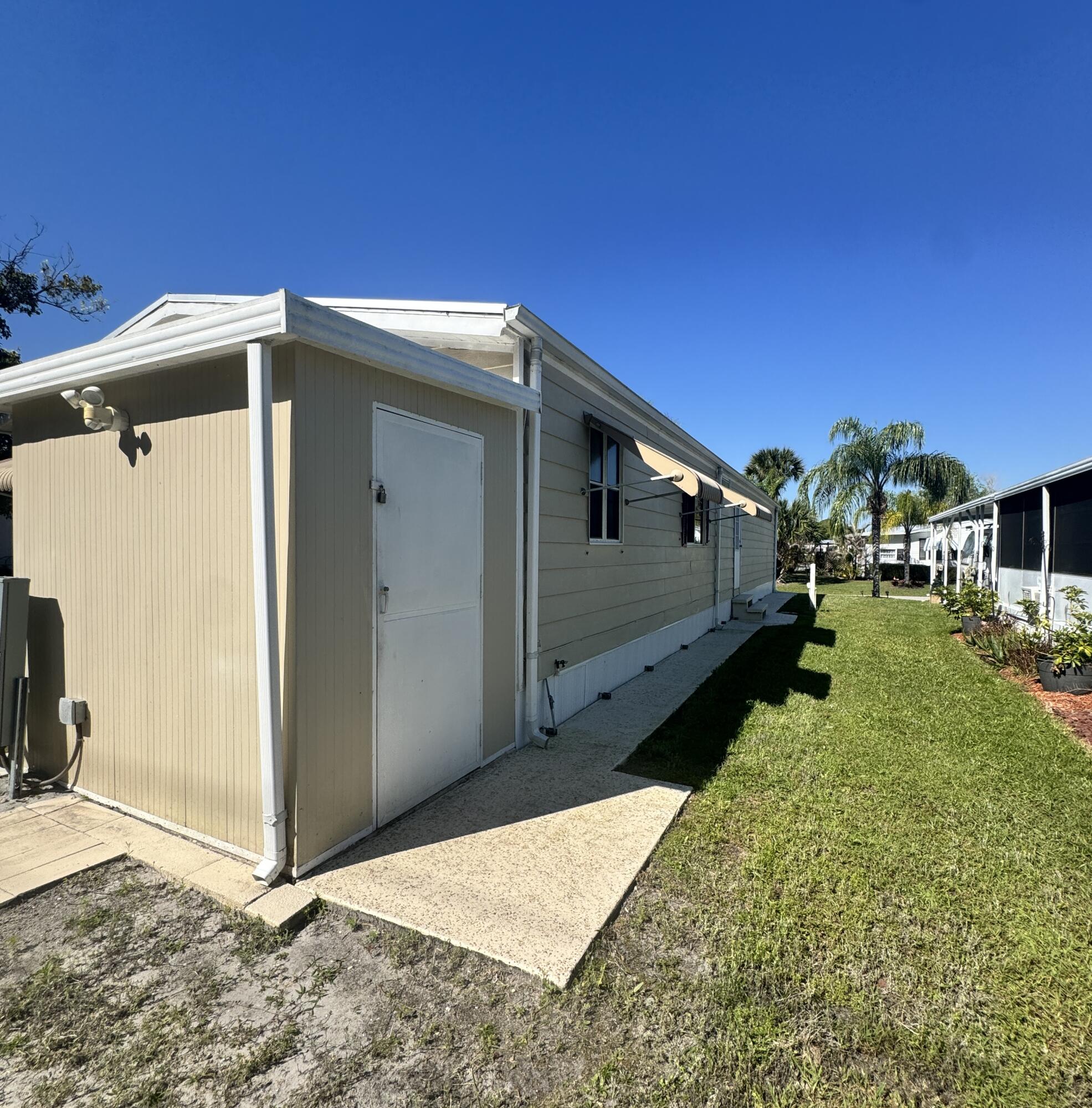 Spanish Lakes Country Club Village - Residential