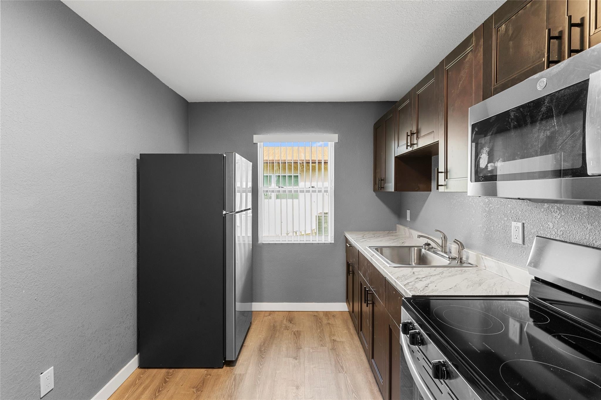 225 NW 12th Court