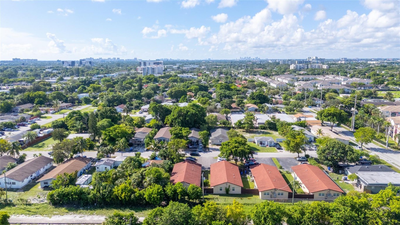 Monticello Park Amd - Residential Income