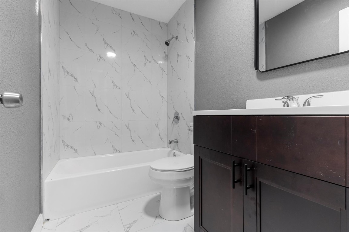 Monticello Park Amd - Residential Income