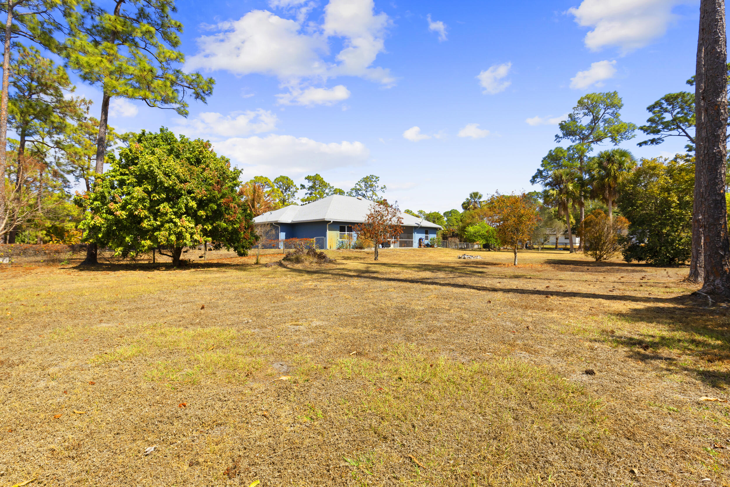 THE ACREAGE - Residential