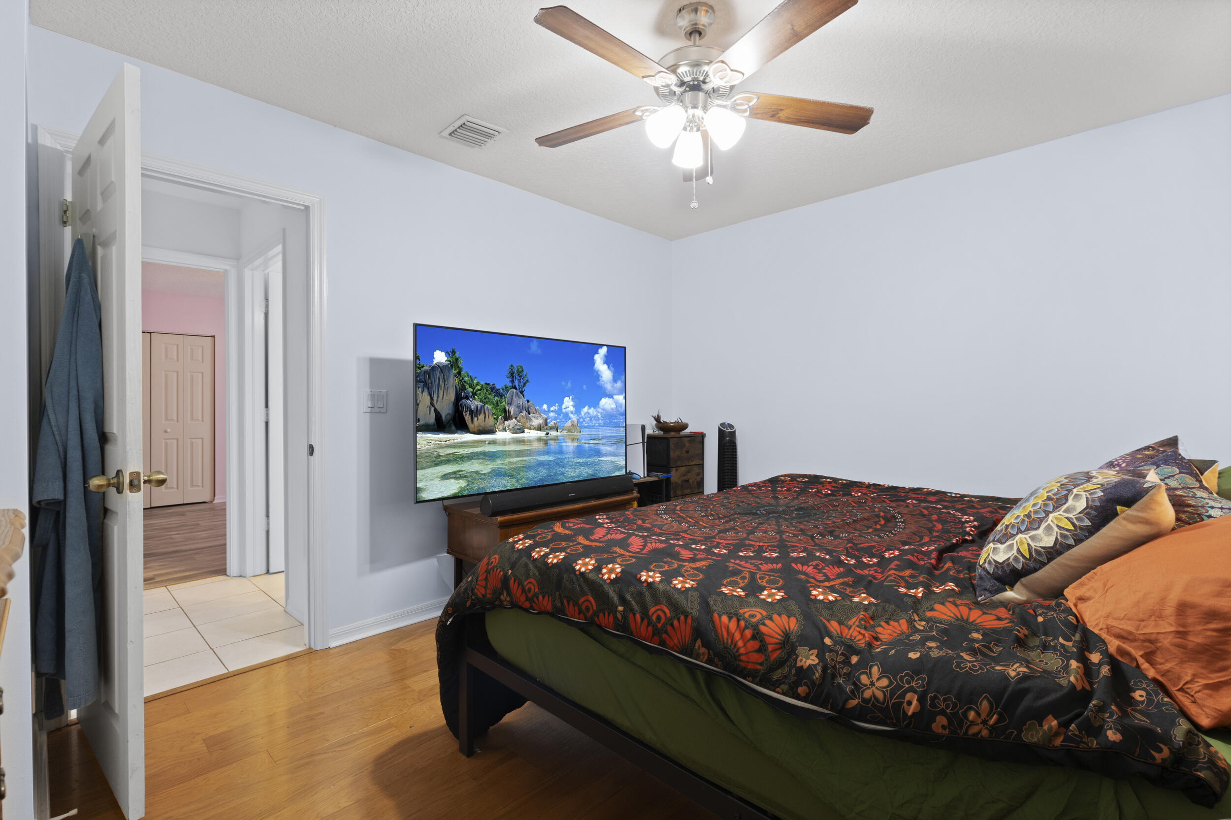 THE ACREAGE - Residential