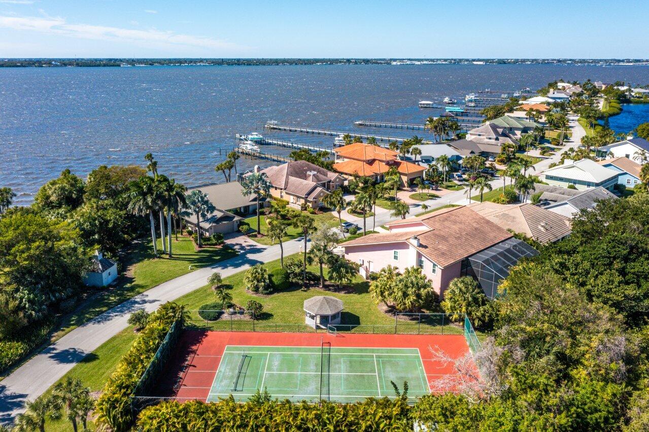 JOES POINT PLAT OF - Residential