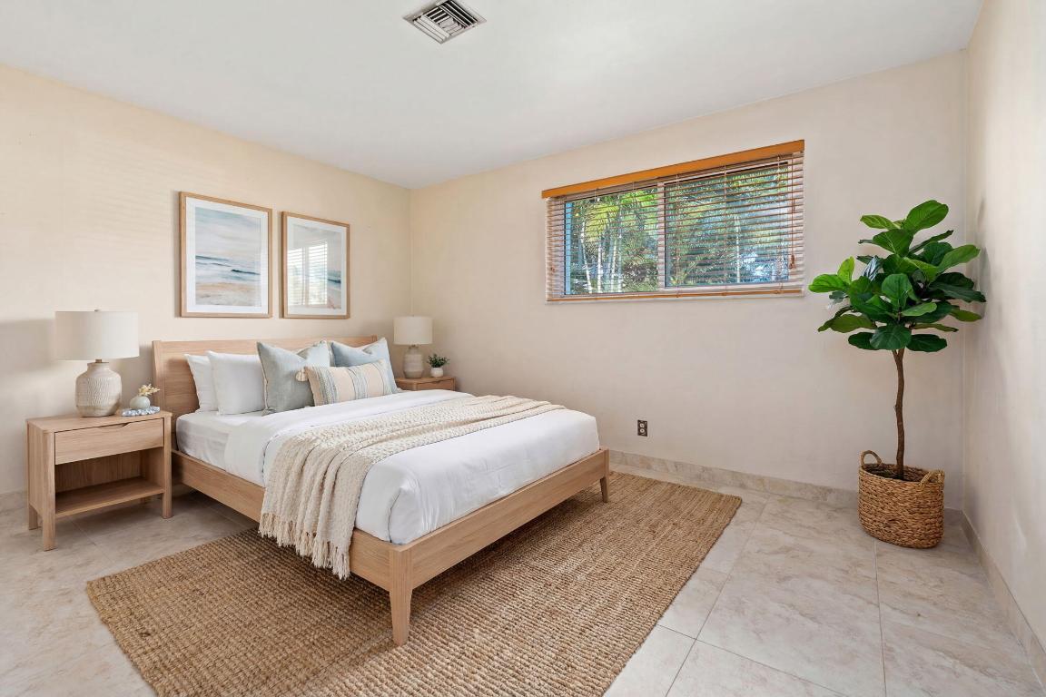 ALBERT LAKES GARDEN - Residential