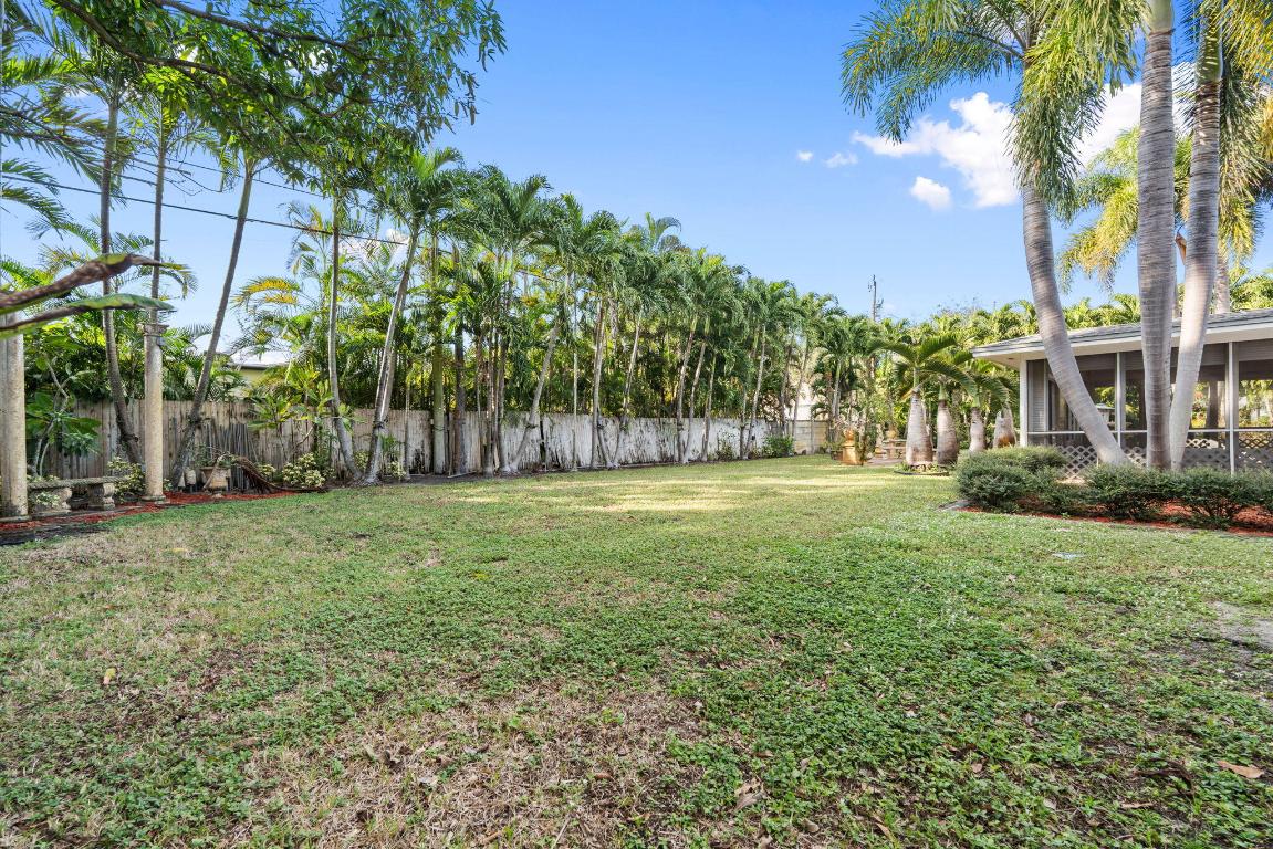 ALBERT LAKES GARDEN - Residential