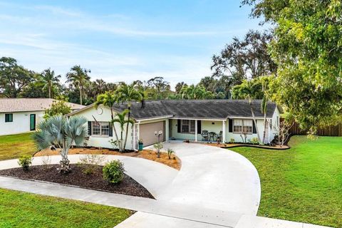 7332 Oakmont Drive Lake Worth FL 33467