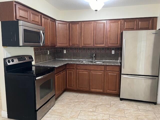 Photo of 2712 PEER Lane, Delray Beach, FL 33445 (MLS # B26076525)