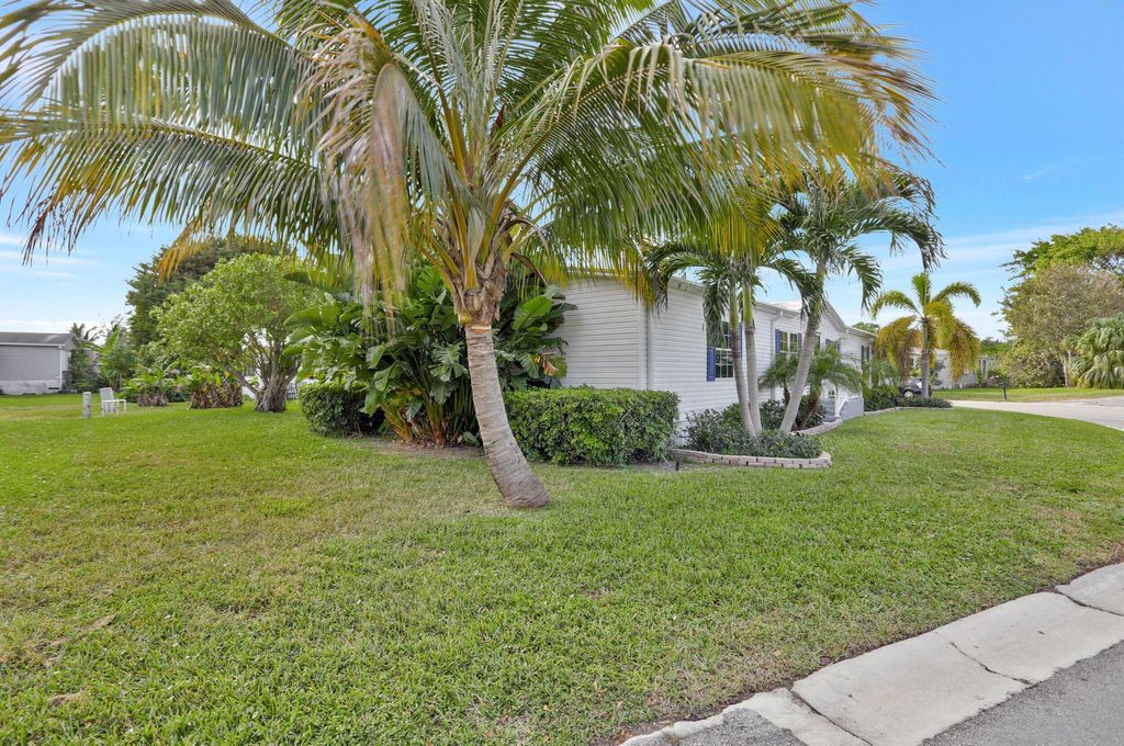 Photo of 1500 SW 65th Ter, Boca Raton, FL 33428 (MLS # R10942240)