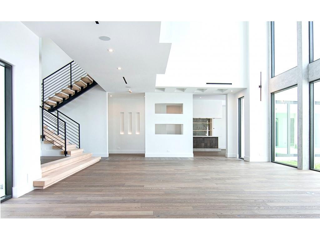 RIVERSIDE ON THE LOXAHATCHEE - Residential