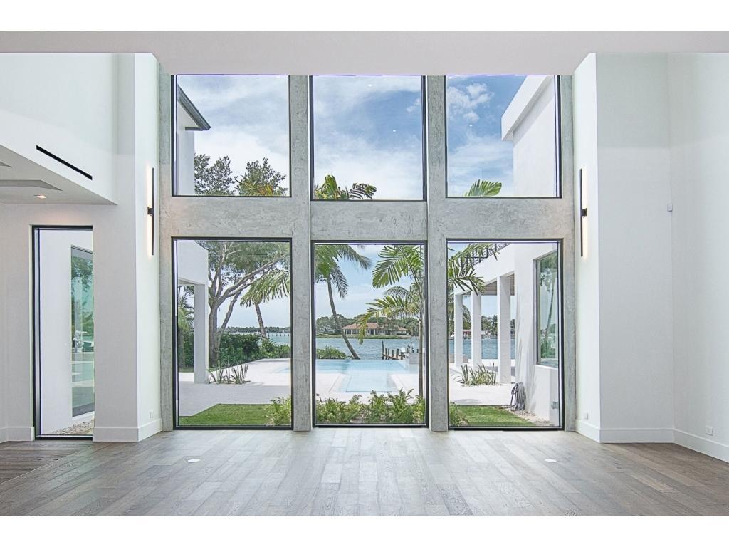 RIVERSIDE ON THE LOXAHATCHEE - Residential