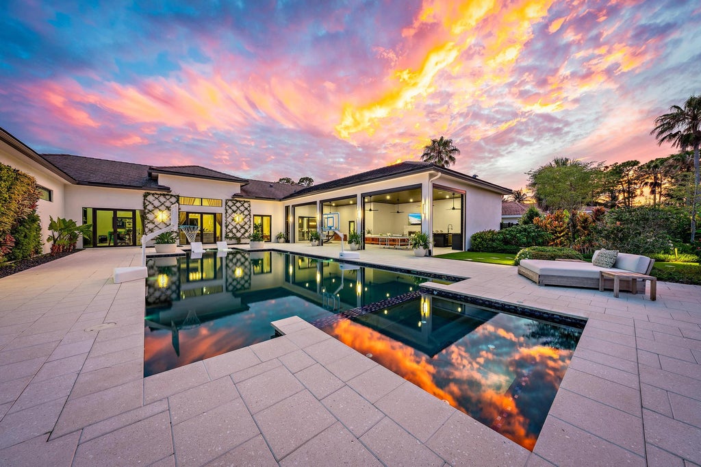 Photo of 6634 Audubon Trace W, West Palm Beach, FL 33412 (MLS # B26047486)